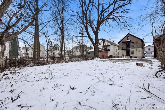 142 Lonsdale Road, Buffalo, NY 14208