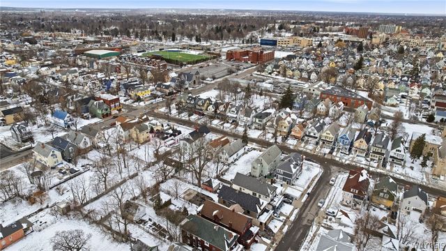 142 Lonsdale Road, Buffalo, NY 14208