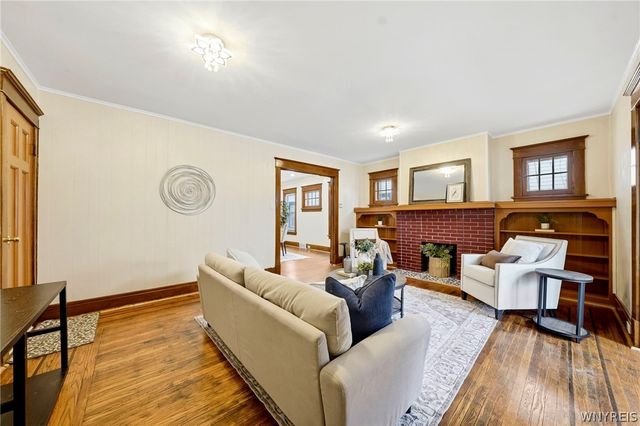 142 Lonsdale Road, Buffalo, NY 14208