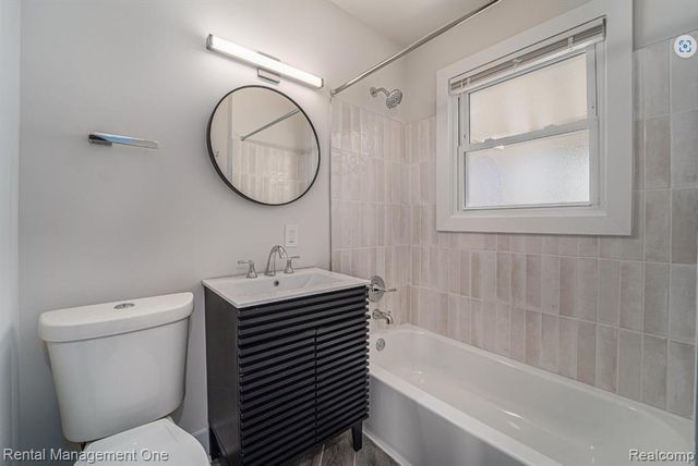 575 E Drayton Street, Ferndale, MI 48220