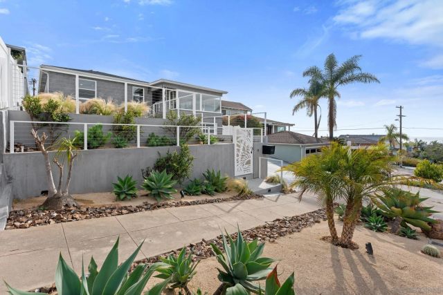 4483 Saratoga, San Diego, CA 92107