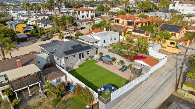 4483 Saratoga, San Diego, CA 92107