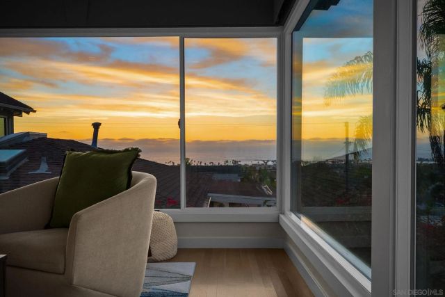 4483 Saratoga, San Diego, CA 92107