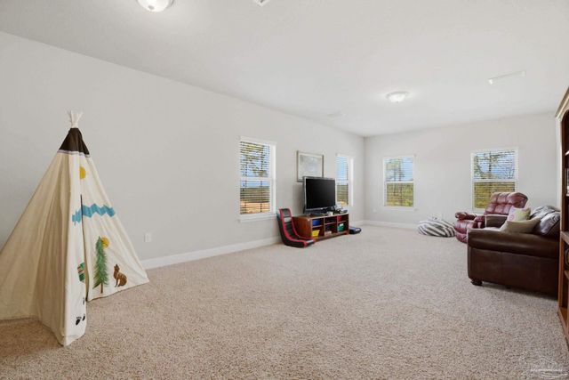 2961 Gemstone Cir, Pace, FL 32571