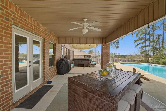 2961 Gemstone Cir, Pace, FL 32571