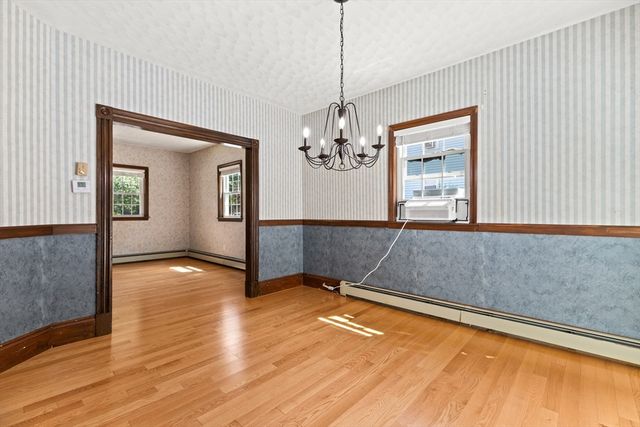 63 Oakdale Ave, Dedham, MA 02026