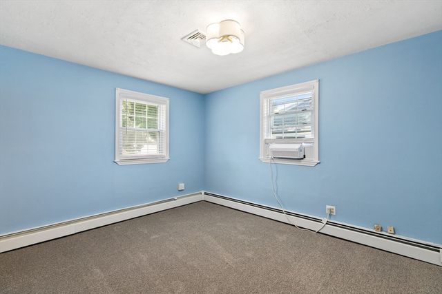 63 Oakdale Ave, Dedham, MA 02026