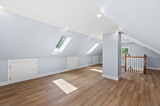 63 Oakdale Ave, Dedham, MA 02026