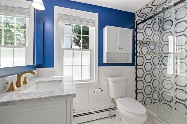 63 Oakdale Ave, Dedham, MA 02026