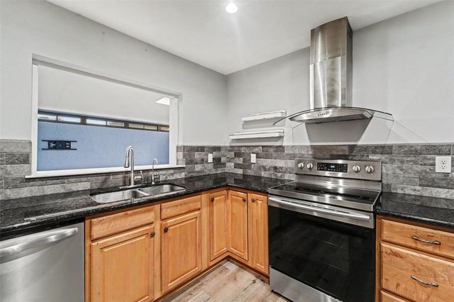 2737 HAVERHILL COURT, Clearwater, FL 33761