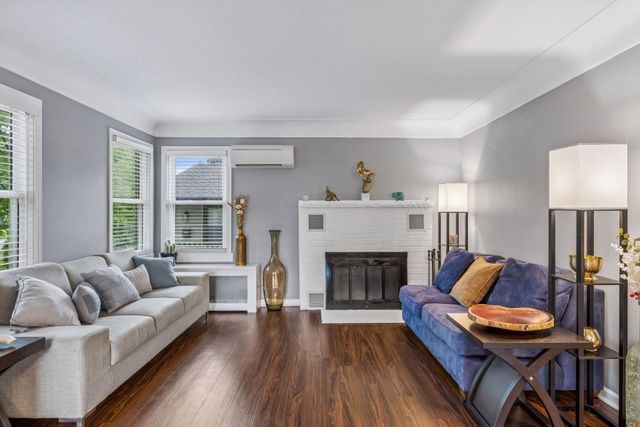 2940 Maryland Avenue S, Saint Louis Park, MN 55426