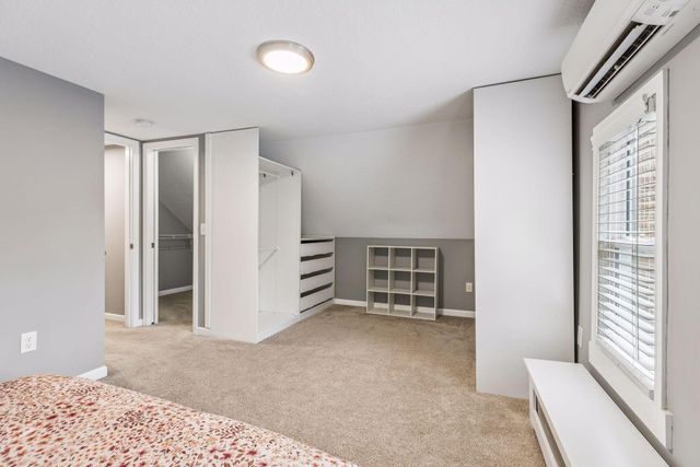 2940 Maryland Avenue S, Saint Louis Park, MN 55426