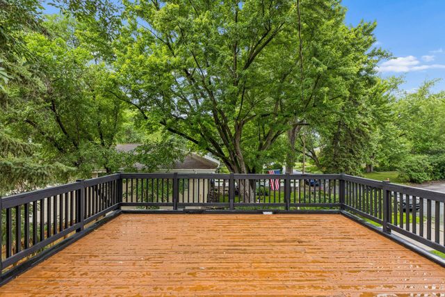 2940 Maryland Avenue S, Saint Louis Park, MN 55426