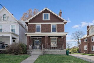 4261 W Eighth Street, Cincinnati, OH 45205