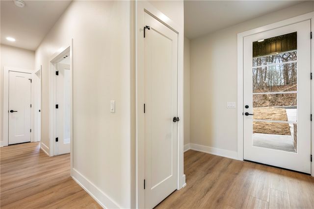 48 Lothian Drive, Bella Vista, AR 72715