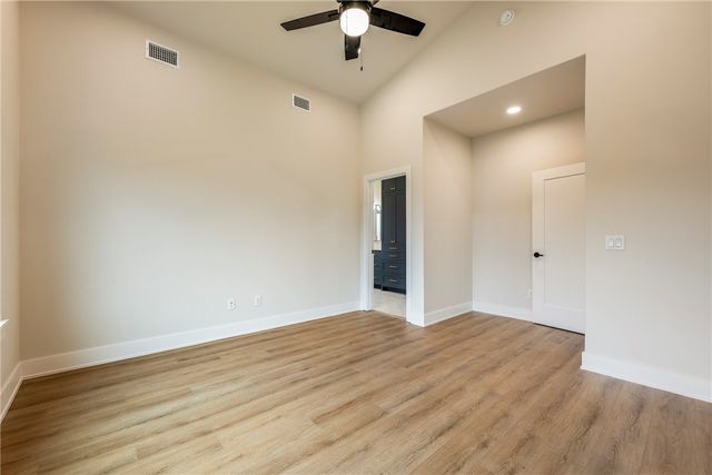 48 Lothian Drive, Bella Vista, AR 72715