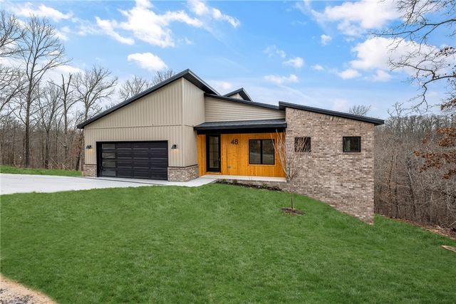 48 Lothian Drive, Bella Vista, AR 72715