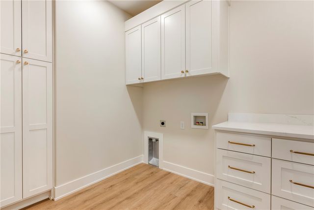 48 Lothian Drive, Bella Vista, AR 72715