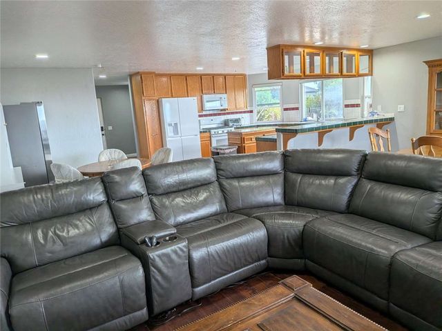 2362 Highview Lane, Spring Valley, CA 91977