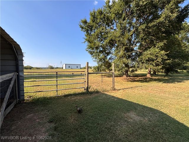 7170 Highway 217, Charleston, AR 72933