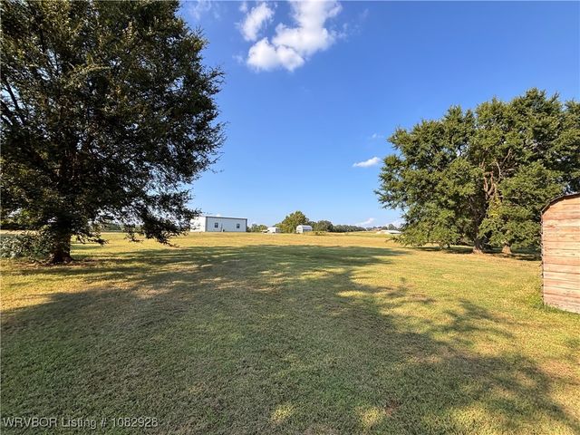 7170 Highway 217, Charleston, AR 72933