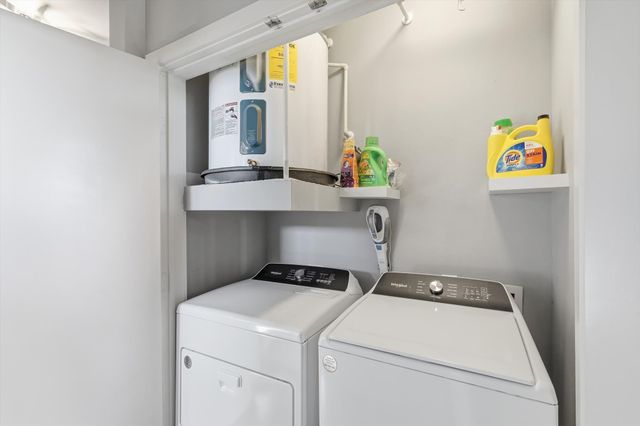 4411 Bowser Avenue 310, Dallas, TX 75219