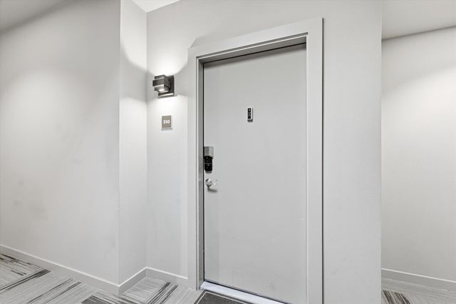 4411 Bowser Avenue 310, Dallas, TX 75219