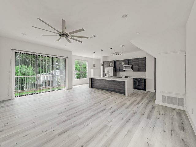 1022 Eldorado Avenue 102, Dallas, TX 75208