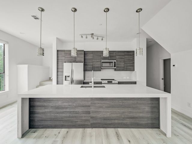 1022 Eldorado Avenue 102, Dallas, TX 75208
