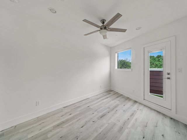 1022 Eldorado Avenue 102, Dallas, TX 75208