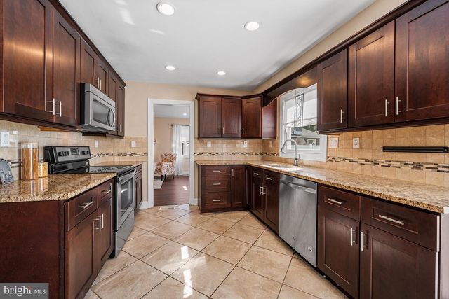 63 TREBING LN, Willingboro, NJ 08046