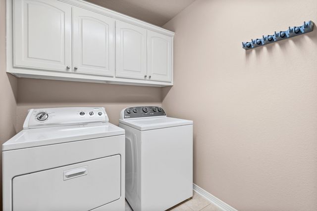 111 Crestway Drive 24, Cedar Hill, TX 75104