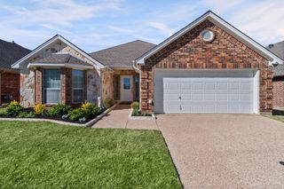 111 Crestway Drive 24, Cedar Hill, TX 75104