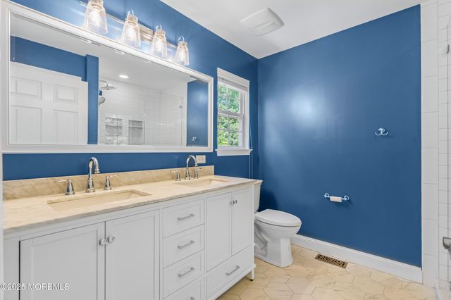 15 Faxon Drive, Robbinsville, NJ 08691