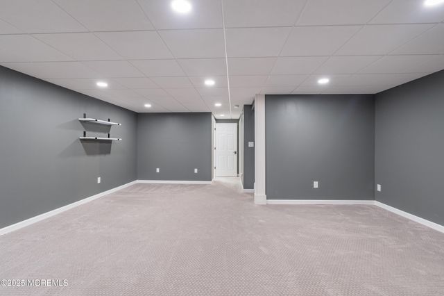 15 Faxon Drive, Robbinsville, NJ 08691