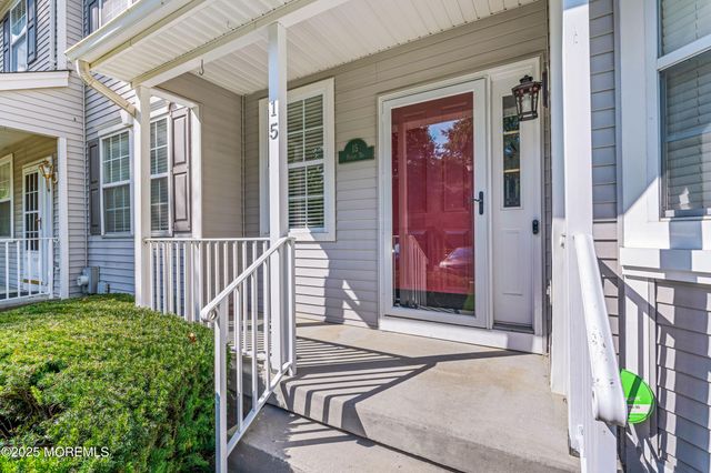 15 Faxon Drive, Robbinsville, NJ 08691