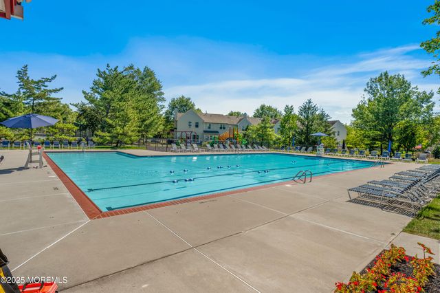 15 Faxon Drive, Robbinsville, NJ 08691