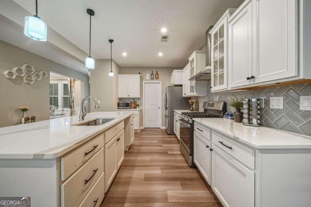 8080 Brewton Bend, Ball Ground, GA 30107