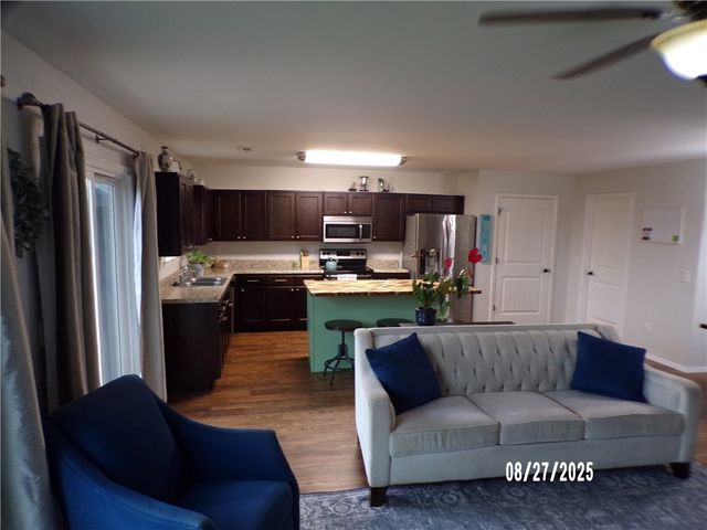 1361 Battery Drive, Prairie Grove, AR 72753