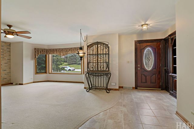 612 Edelweiss Drive, Antioch, IL 60002