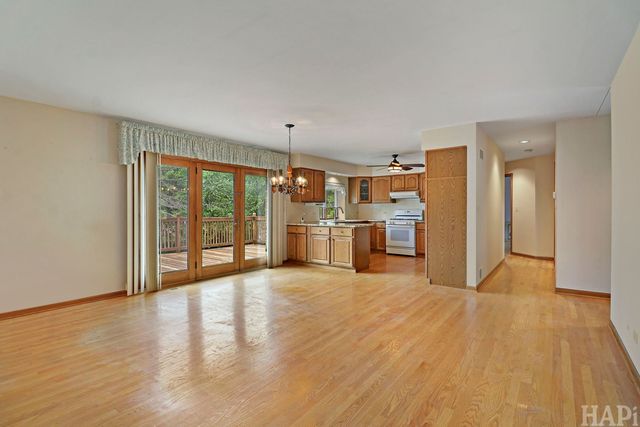 612 Edelweiss Drive, Antioch, IL 60002