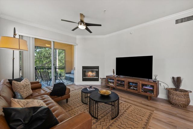 11770 St Andrews Place 301, Wellington, FL 33414