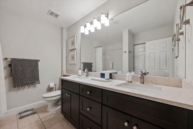 11770 St Andrews Place 301, Wellington, FL 33414