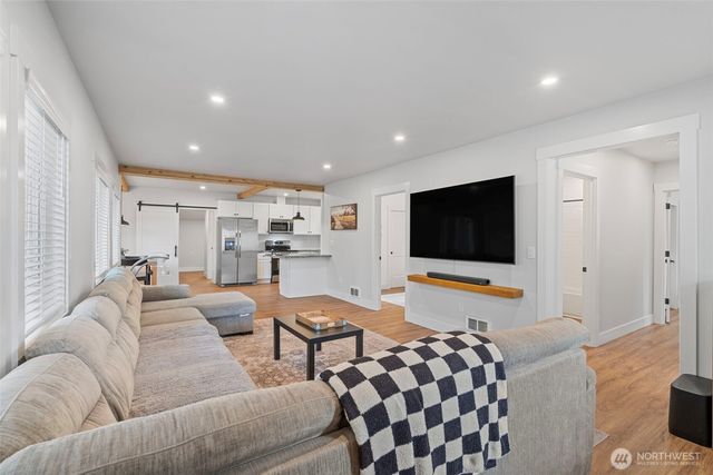 428 Henry Street, Shelton, WA 98584