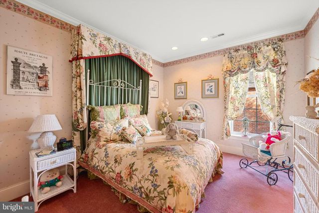 1004 HETH PL, Winchester, VA 22601