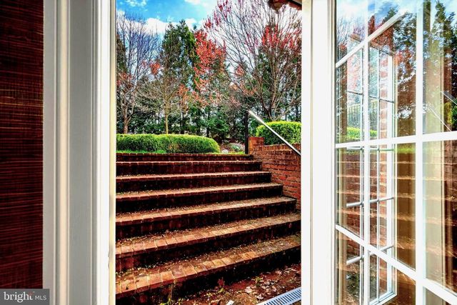 1004 HETH PL, Winchester, VA 22601