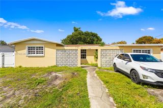 17120 NW 17th Ct, Miami Gardens, FL 33056