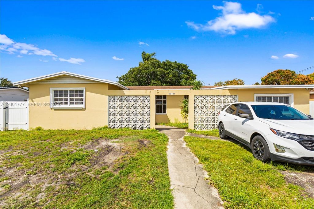 17120 NW 17th Ct, Miami Gardens, FL 33056