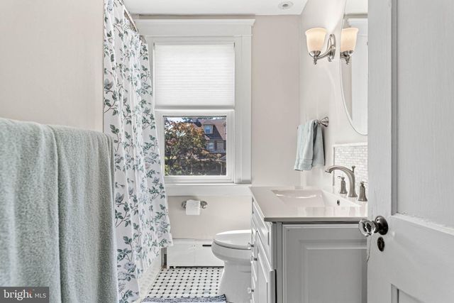907 CHILDS AVE, Drexel Hill, PA 19026