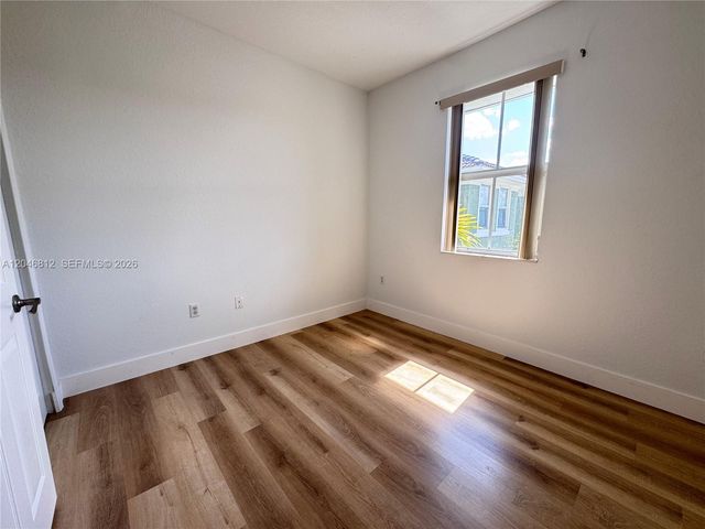 11102 NW 83rd Street 203, Doral, FL 33178